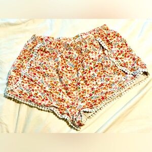 SADIE&SAGE•SIZE-M•LINEN•SHORTS       3 for $15